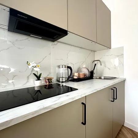 K22 West Sekocinska 13b